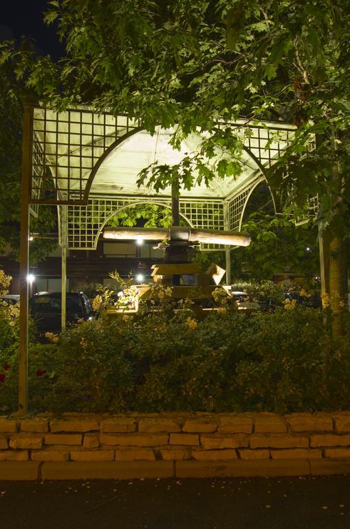 Kyriad Direct Roanne Hotel Luaran gambar